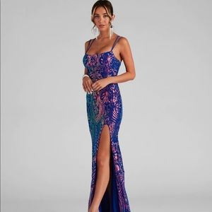 Gorgeous prom dress